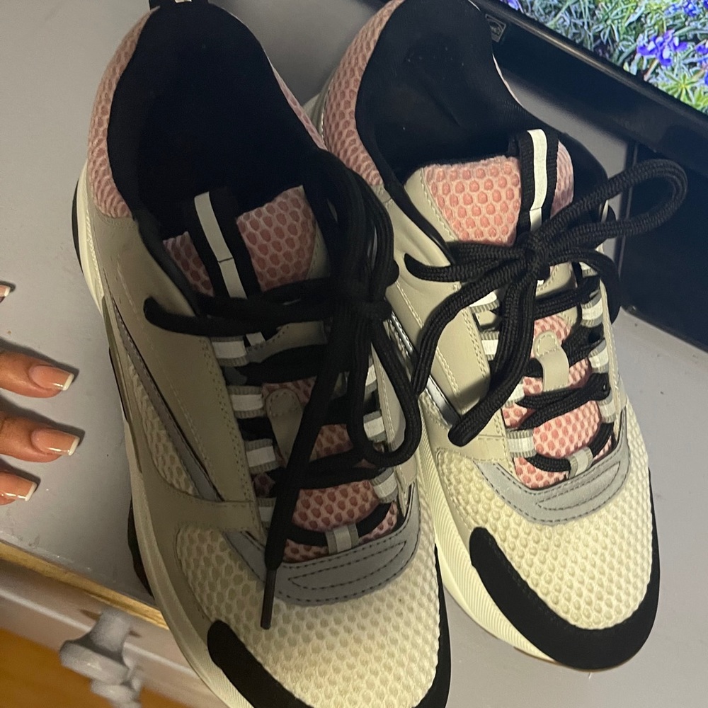 Dior size 39 . Worn once